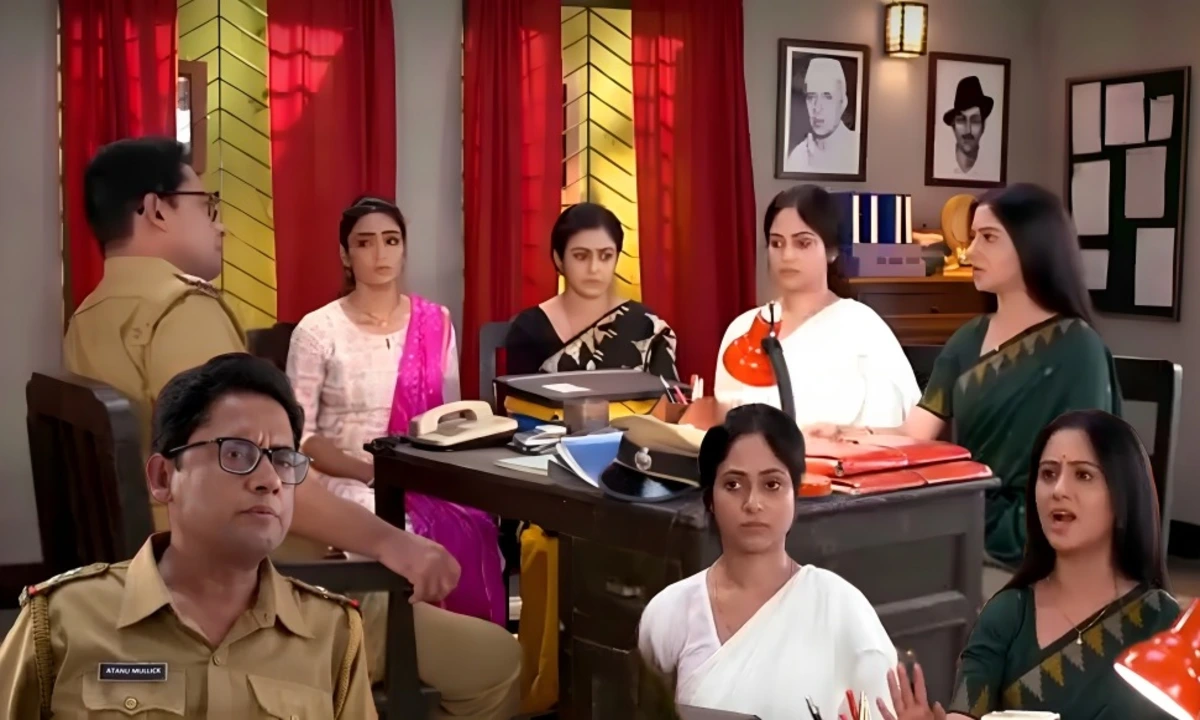 kar kache koi moner kotha sisters