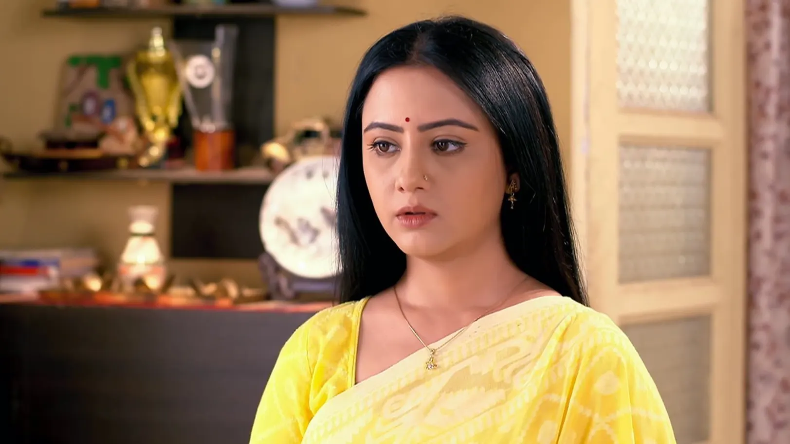 পরাগকে বিয়ের সিদ্ধান্ত নিলো শিমুল, বিয়ে আটকাতে শিমুলকে চরম সর্বনাশের মুখে ঠেলে দিল পলাশ! 2 Kar kache koi moner kotha, Zee Bangla, Bengali television, Bengali serial, কার কাছে কই মনের কথা, জি বাংলা, বাংলা টেলিভিশন, বাংলা সিরিয়াল