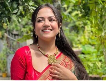 ahona Dutta, Anurager chhowa, Bengali actress, Bengali serial, Entertainment, Tollywood, অনুরাগের ছোঁয়া, অহনা দত্ত, টলিউড, বাংলা ধারাবাহিক, বাঙালি নায়িকা, বিনোদন