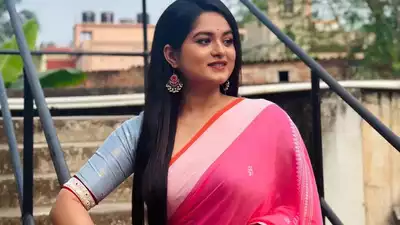 বিরাট দুঃসংবাদ! অভিনেত্রীর জীবনে চ'রম অন্ধকার! হাসপাতালে দিন কাটছে অভিনেত্রী ঈপ্সিতার 2 Bengali serial, health issue, Ipshita Mukherjee, operation., Star Jalsha, Zee Bangla, ঈপ্সিতা মুখার্জি, কেয়া পাতার নৌকো, জি বাংলা, বাংলা সিরিয়াল, সুবর্ণরেখা, স্টার জলসা