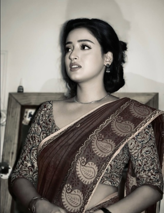 Bengali actress, Bengali serial, Bengali television, debadrita basu, Debadrita New Look, Entertainment News, Kamala Nibas, social media viral, Suchitra Sen, Tollywood News, কমলা নিবাস, টলিউড খবর, টেলিভিশন অভিনেত্রী, দেবাদৃতা বসু, দেবাদৃতার নতুন লুক, বাংলা অভিনেত্রী, বাংলা সিরিয়াল, সুচিত্রা সেন, সোশ্যাল মিডিয়া ভাইরাল